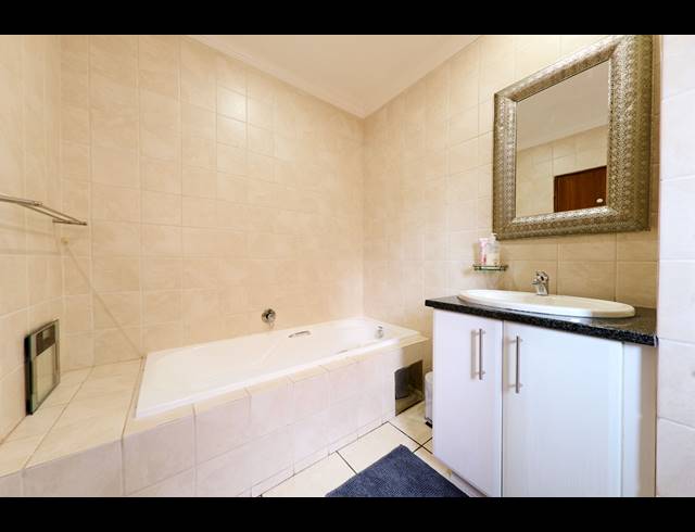 3 BEDROOM HOUSE FOR SALE IN ERAND GARDENS
